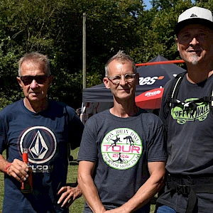 Stephan Prantl (m) mit Peter Jandt (l) und Michael Zbrozek 2024