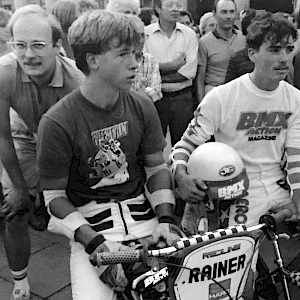 Rainer und Patrick bei einer Show auf dem Stuttgarter Schlossplatz, 1984